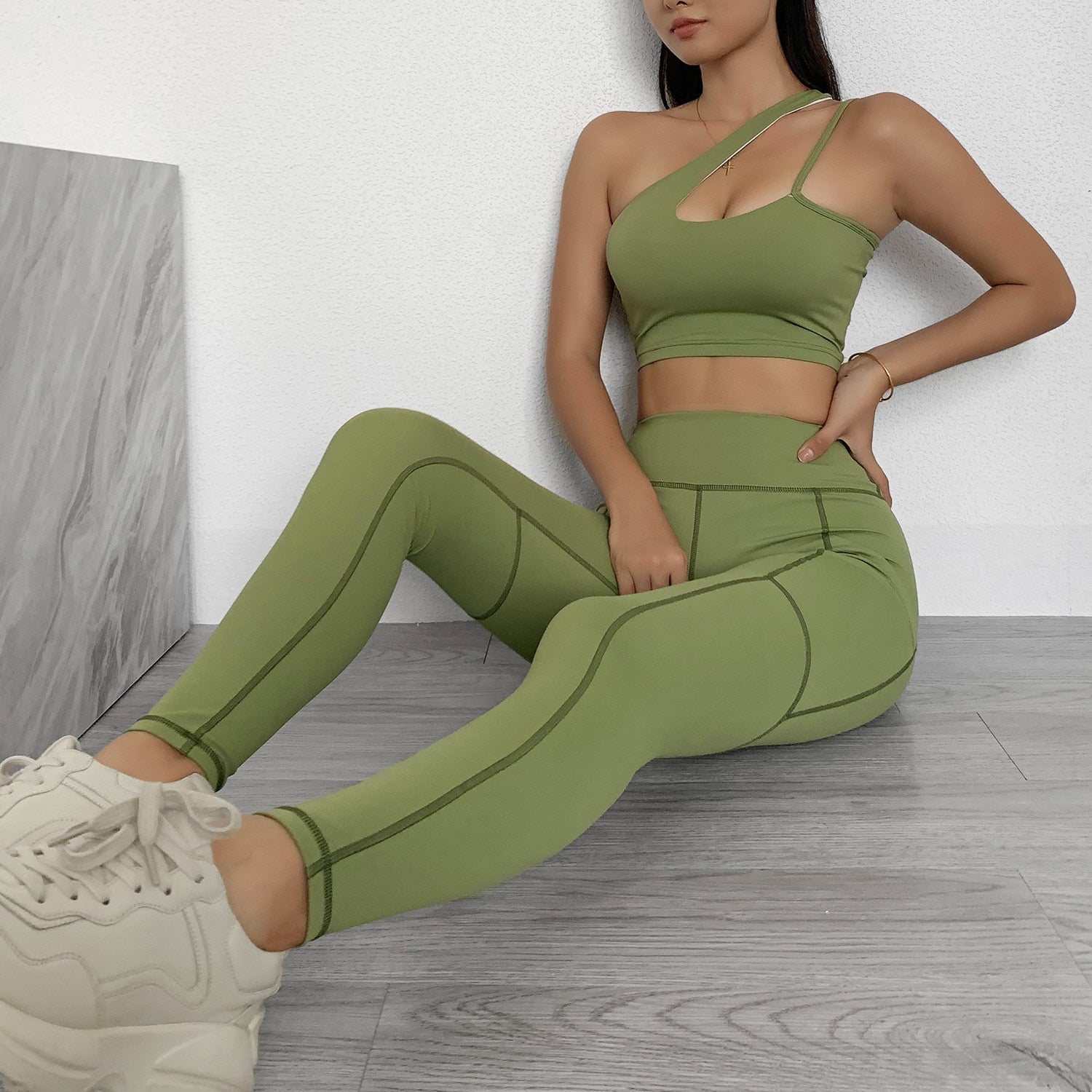 Seamless Yoga Gym Set Padded Push-up Sports One Shoulder Bra Leggings